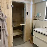 公寓 Penthouse Zweite Heimat - Mit Sauna, Dachterrasse Und Ab Mai Eigener Wallbox, Im Herz Von 克伦胡森