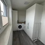 Penthouse Zweite Heimat - Mit Sauna, Dachterrasse Und Ab Mai Eigener Wallbox, Im Herz Von 克伦胡森