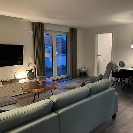 Penthouse Zweite Heimat - Mit Sauna, Dachterrasse Und Ab April Eigener Wallbox, Im Herz Von