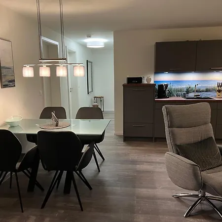 Apartmán Penthouse Zweite Heimat - Mit Sauna, Dachterrasse Und Ab April Eigener Wallbox, Im Herz Von Kellenhusen
